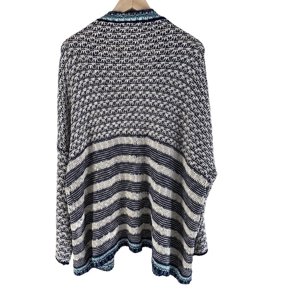 UMGEE Open Front Cascading Patterned Longline Cardigan - Picture 2 of 12